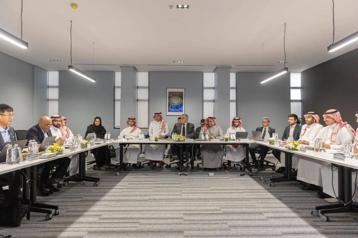 من اجتماع سابق للجنة المحلية المنظمة لكأس آسيا 2027 (الشرق الأوسط)