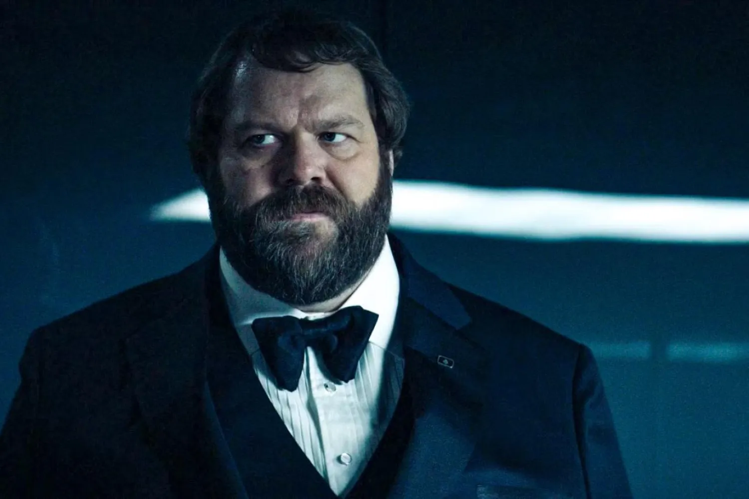 52 yaşındaki Ólafur Darri Ólafsson, 10 Emmy ödüllü Severance'ta Lumon'un üst düzey yöneticilerinden Bay Drummond rolüyle biliniyor (Apple TV)