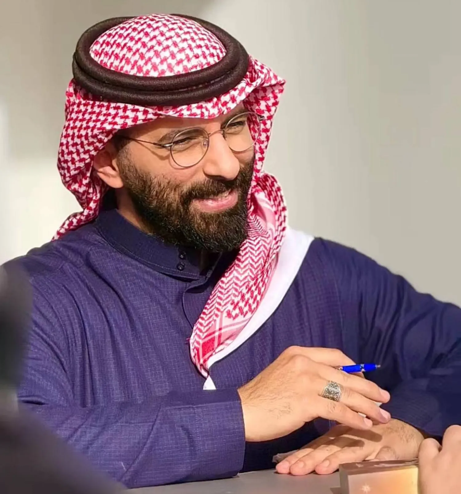 الكاتب السعودي أحمد آل حمدان (الشرق الأوسط)