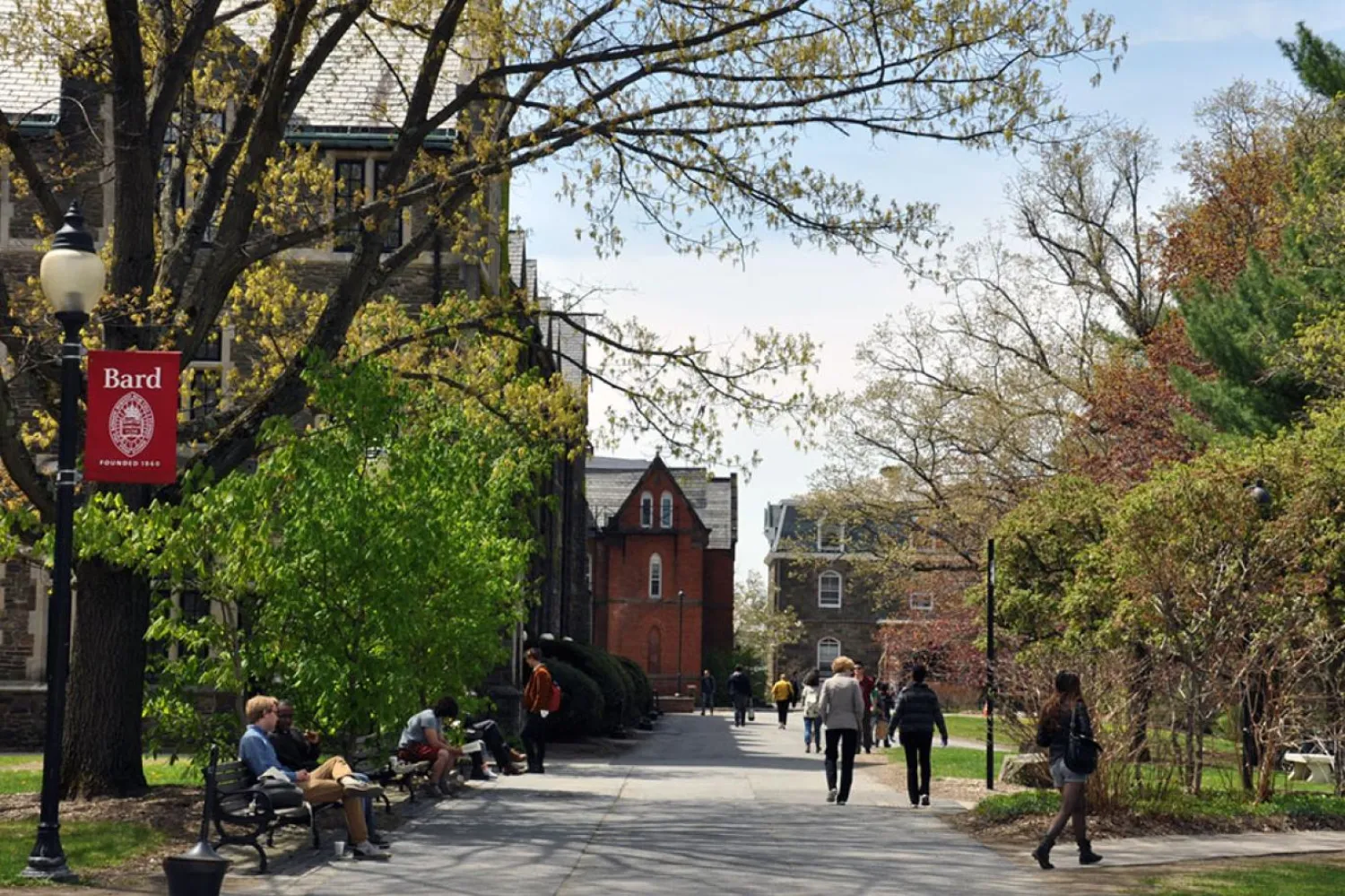 Amerikan yazar Philip Roth, Bard College'da bir dönem ders vermişti (Bard College)