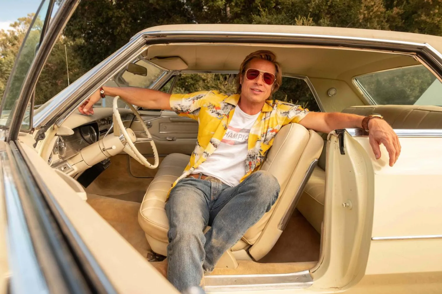 62 yaşındaki Brad Pitt, kendisine En İyi Yardımcı Erkek Oyuncu Oscar'ını kazandıran dublör Cliff Booth rolüne bu yıl izleyiciyle buluşacak filmle geri dönüyor (Sony Pictures Releasing)