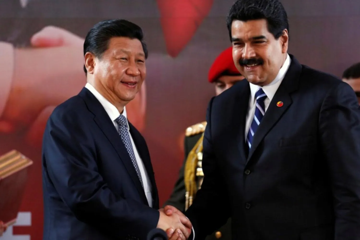 Çin Devlet Başkanı Şi Cinping'le Venezuela lideri Nicolas Maduro işbirliğini geliştirse de Pekin yönetimi, ABD müdahalesine karşı Venezuela'yı korumakta etkisiz kaldı (Reuters)