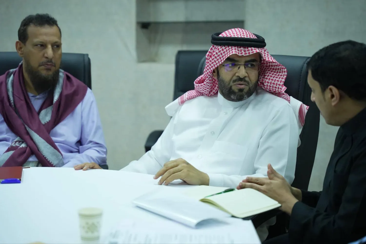 اللواء فلاح الشهراني يقود مهمة تثبيت الأمن وتحسين الخدمات في عدن (إعلام حكومي)