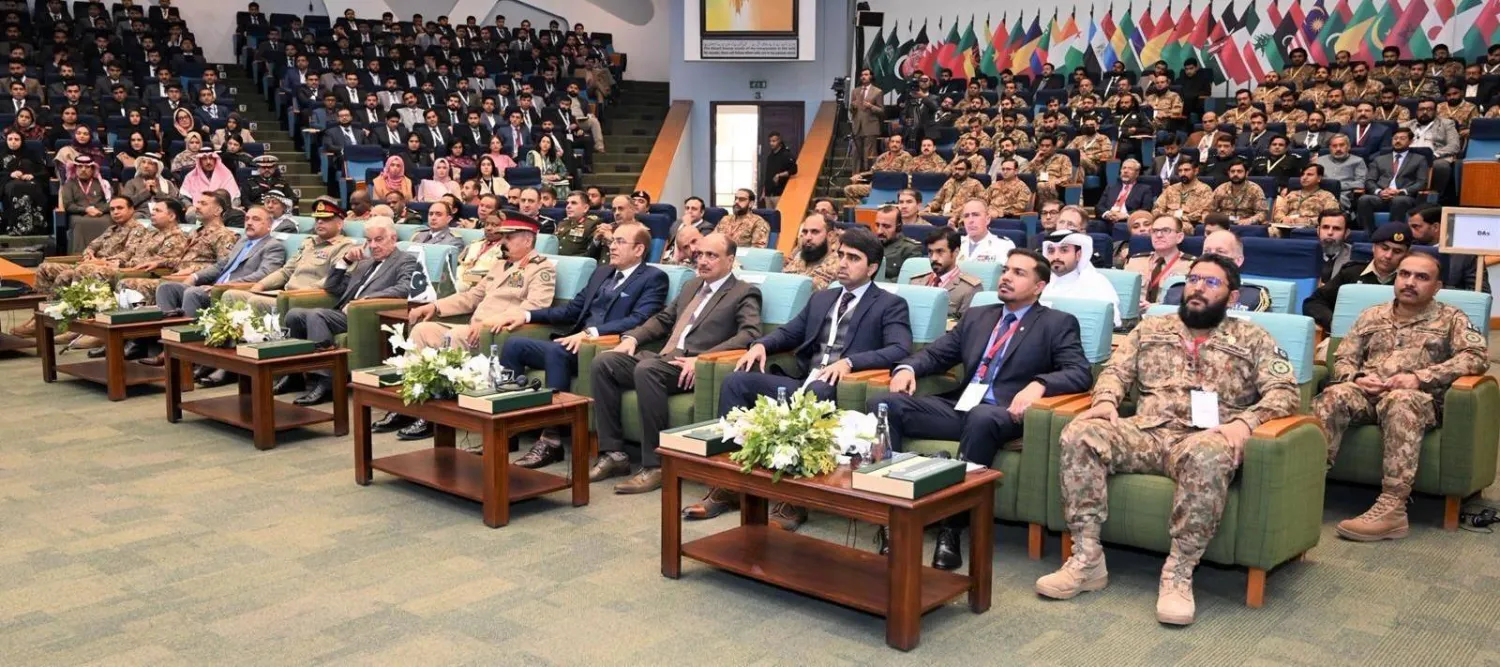 جانب من حفل تدشين مبادرة «إدماج» في العاصمة الباكستانية إسلام آباد الاثنين (واس)