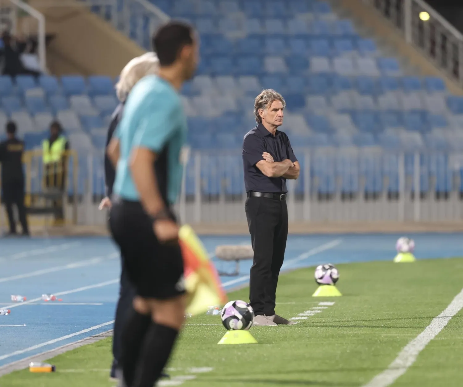 الأوروغوياني دانيال كارينيو المدير الفني للرياض (تصوير: عبد العزيز النومان)