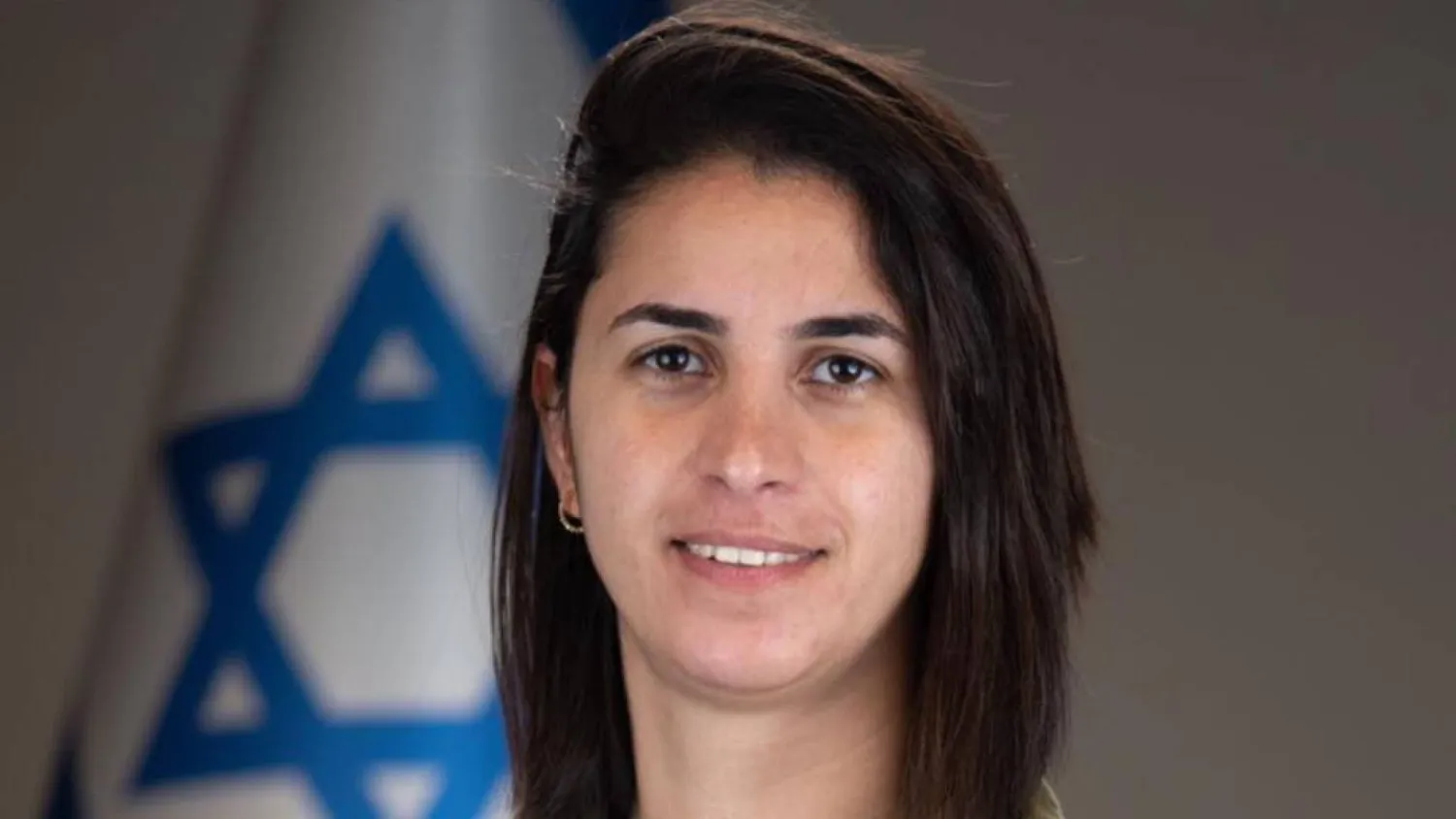  المتحدثة الجديدة باسم الجيش الإسرائيلي للإعلام العربي إيلا واوية (قناة مكان)