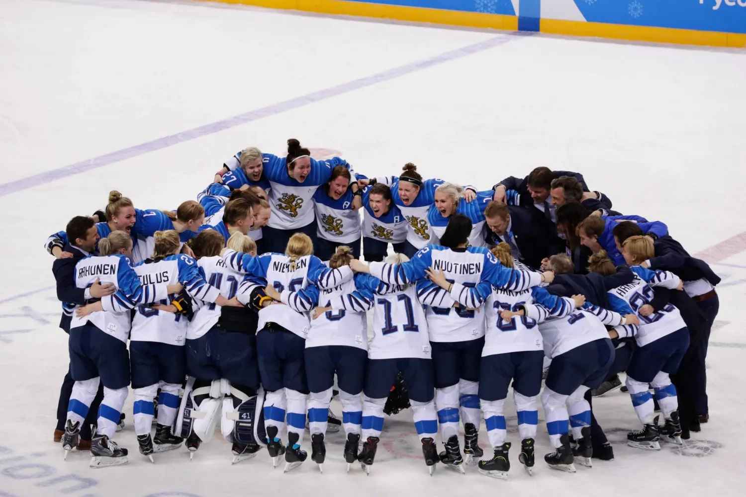 منتخب فنلندا (آ.ب).