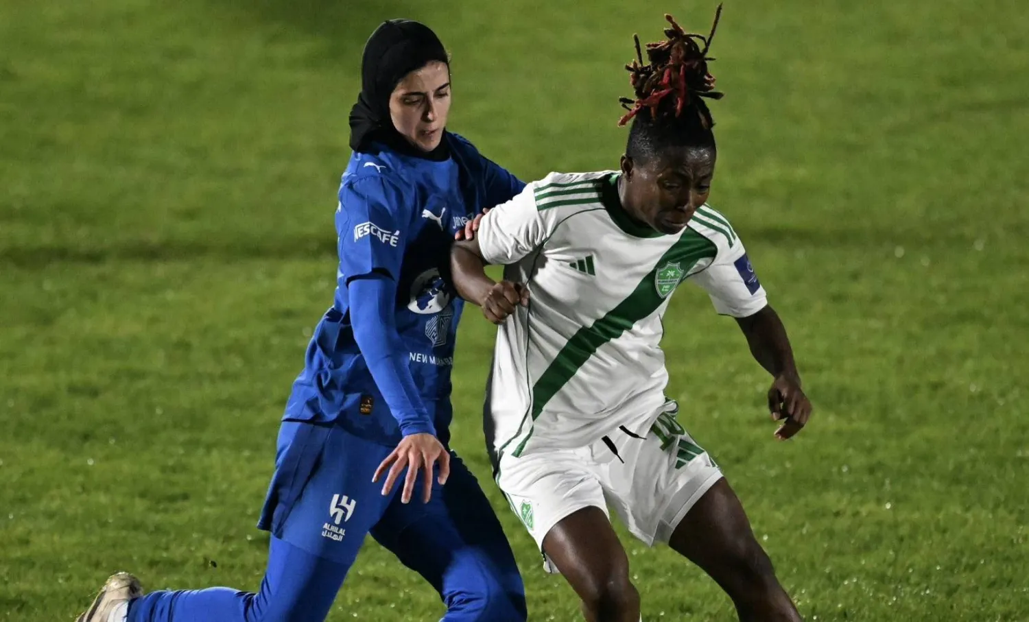 يسعى الهلال إلى تحقيق الفوز وتقليص الفارق مع المتصدر النصر (الدوري السعودي للسيدات)