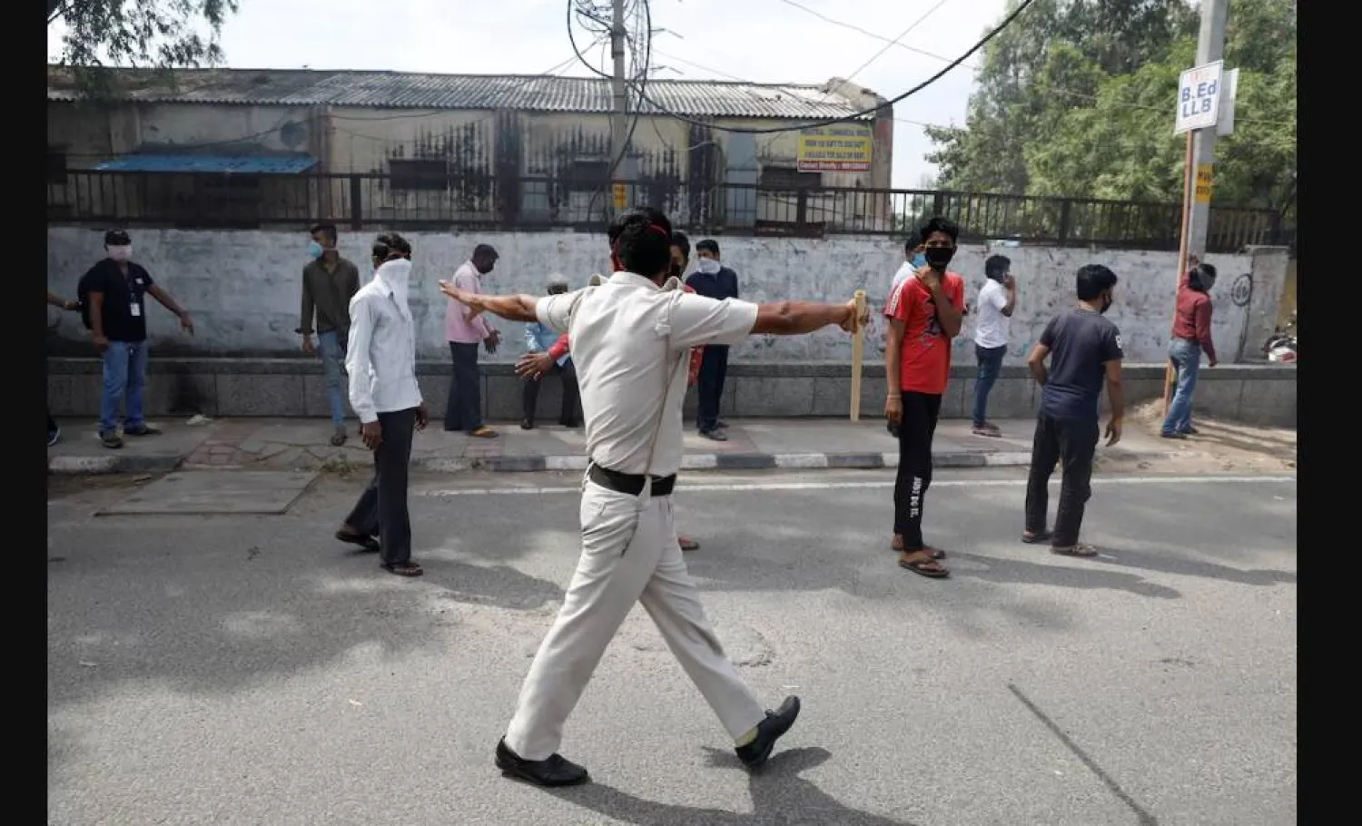 الشرطة الهندية لم تتمكن بعد من تحديد اللعبة التي تسببت في ردّة الفعل العنيفة لدى الفتيات (رويترز)