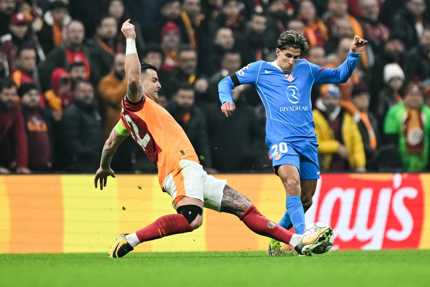 خوليانو سيميوني (أ.ف.ب) 