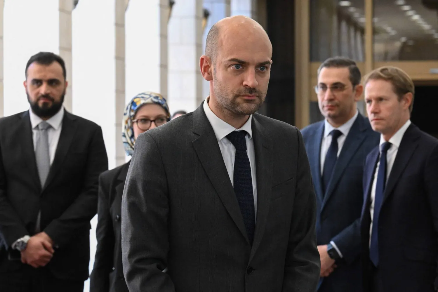 وزير الخارجية الفرنسي جان نويل بارو خلال زيارته سوريا الخميس (أ.ف.ب)