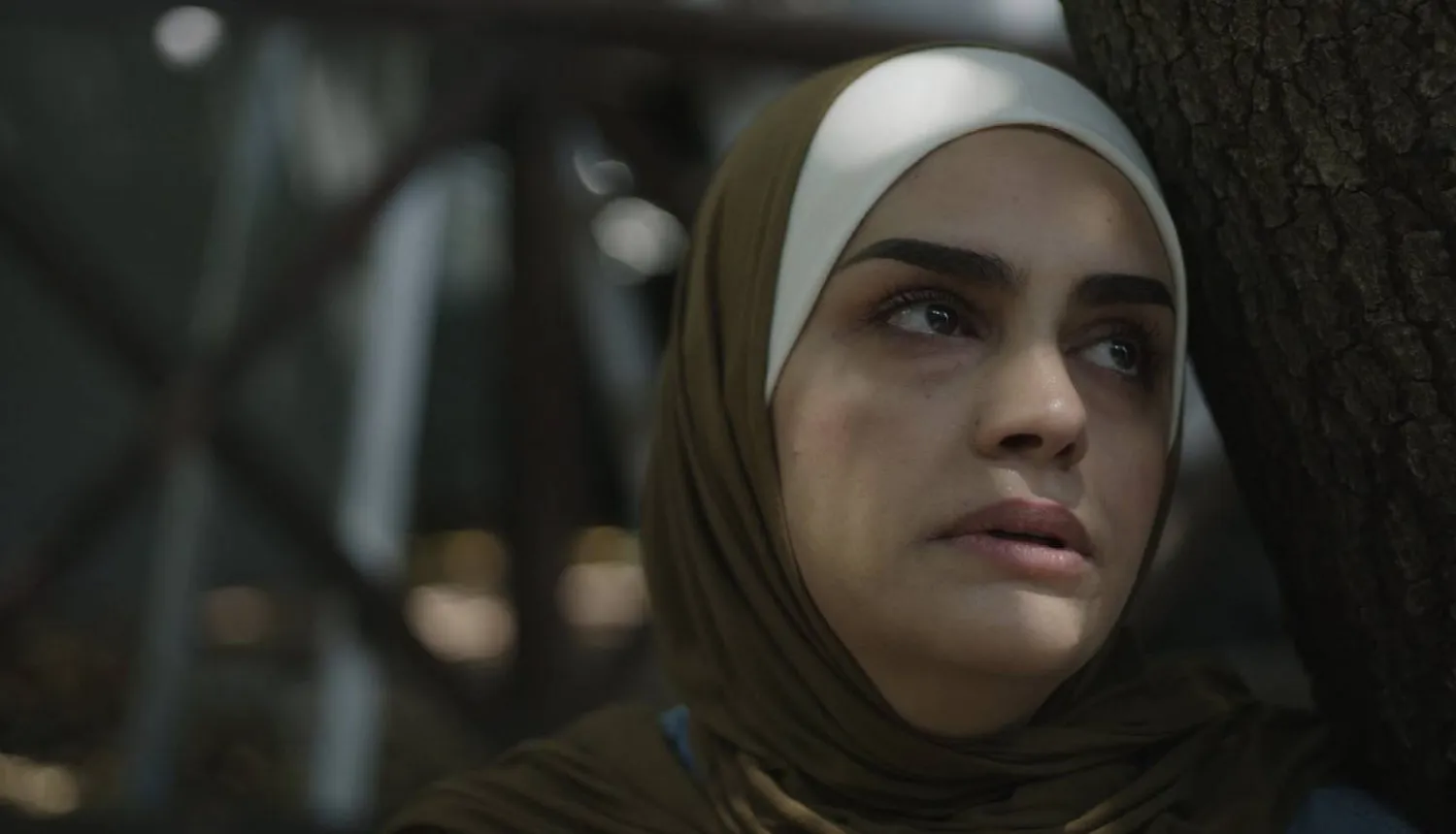 من «الذين بقوا أحياءً» (عكّا فيلمز)