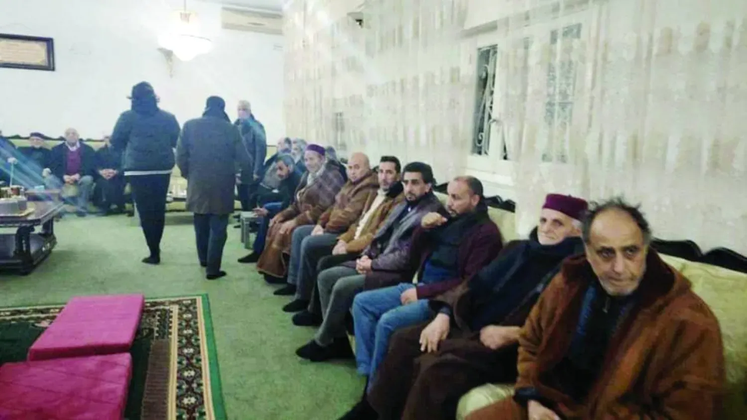 Libya’nın doğusundaki Beyda kentinde Seyfülislam Kaddafi için taziye düzenledi (Cemahiriye Kanalı)