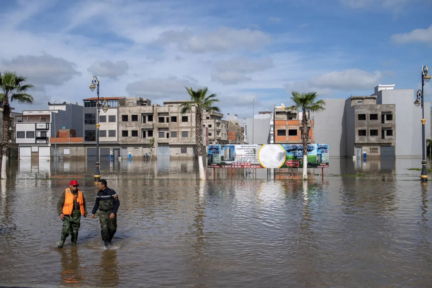Civil protection personnel are evacuating residents from their homes after floods swept through Ksar El Kebir, Morocco, 01 February 2026, amid ongoing heavy rainfall and rising water levels in the Loukkos River, which have reached record highs. EPA/JALAL MORCHIDI