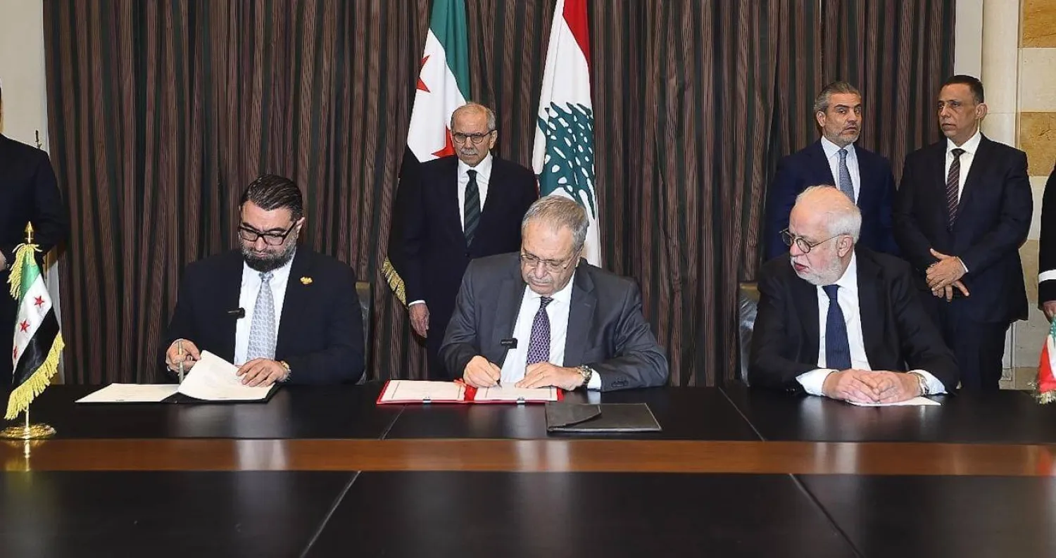 توقيع اتفاقية نقل السجناء إلى سوريا بالسراي الحكومي في بيروت (رئاسة الحكومة)