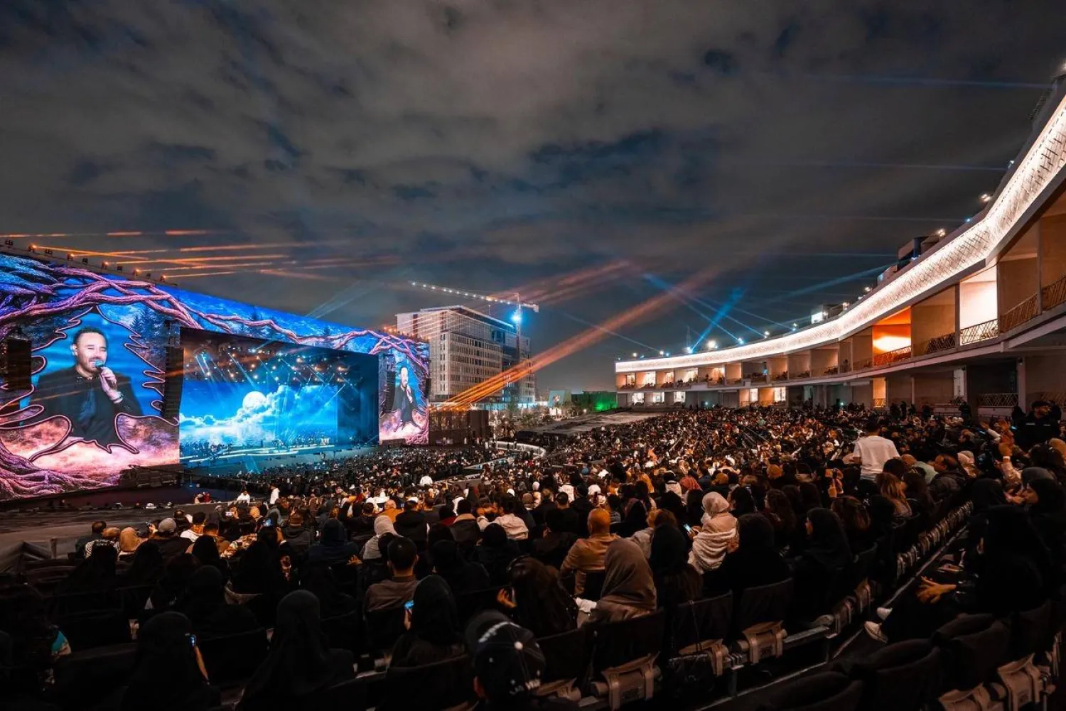 حضور جماهيري كثيف في «ليلة الأرز» لموسم الرياض (بنش مارك)