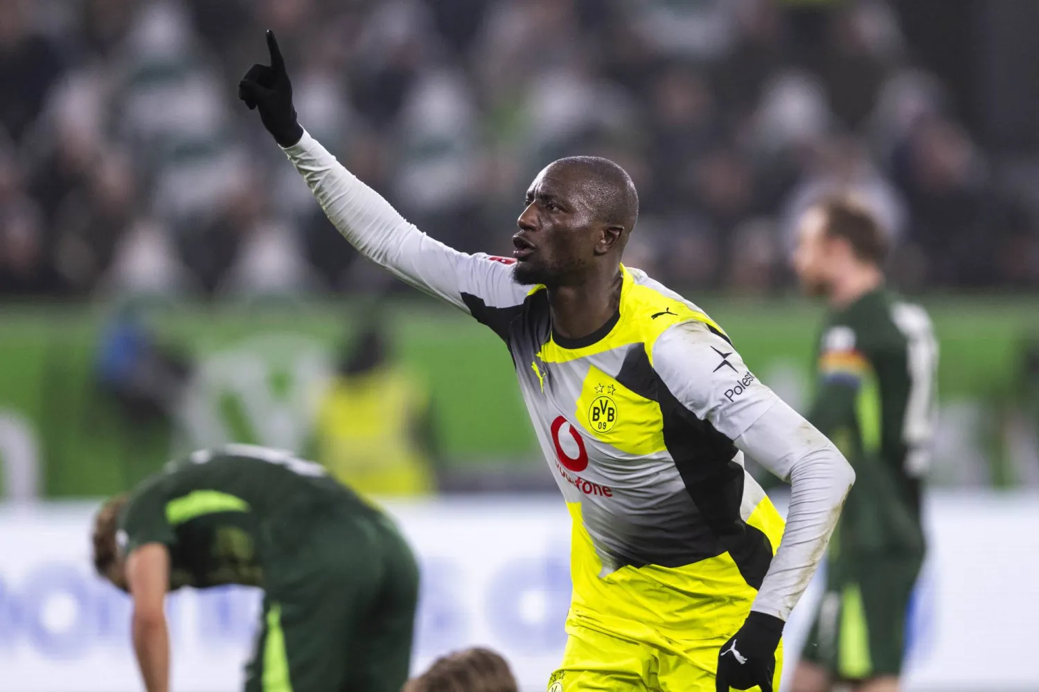 07 February 2026, Lower Saxony, Wolfsburg: Borussia Dortmund's Serhou Guirassy celebrates scoring his side's second goal during the German Bundesliga soccer match between VfL Wolfsburg and Borussia Dortmund at Volkswagen Arena. (dpa) 