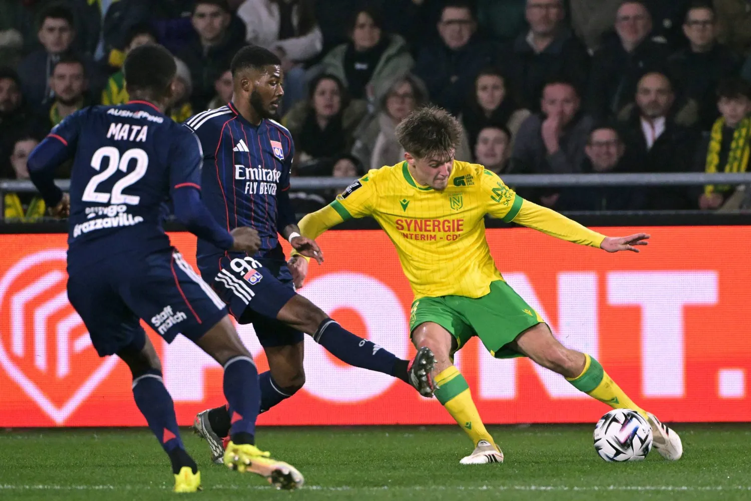 خلال مباراة نانت وأولمبيك ليون (أ.ف.ب).