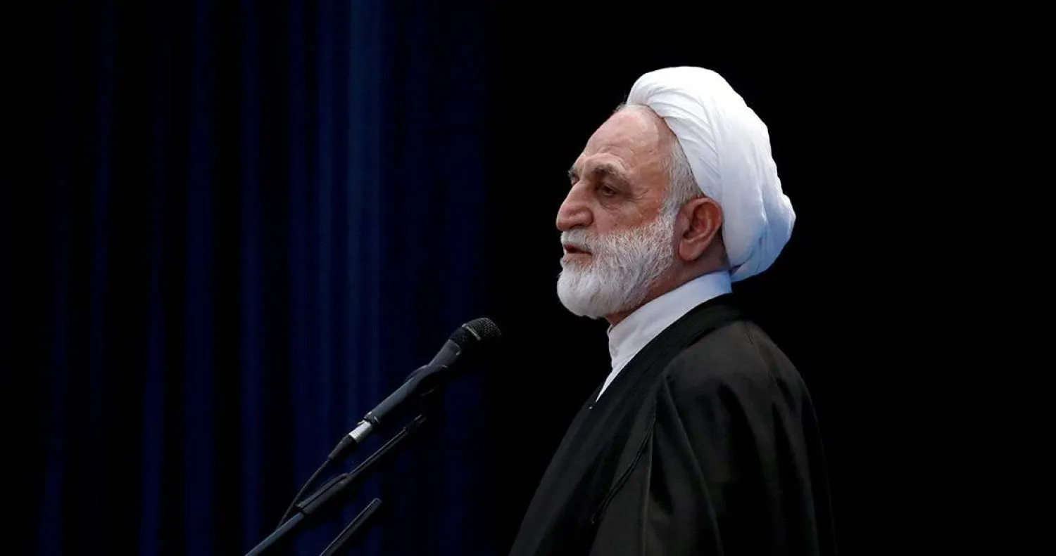 غلام حسين محسني إجئي رئيس السلطة القضائية يلقي خطاباً أمام قضاة محافظة مركزي في مدينة أراك وسط البلاد (إرنا)