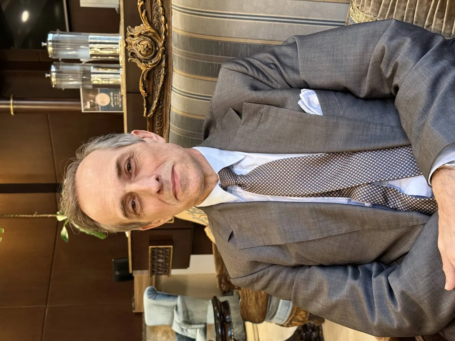 المنسق المقيم ومنسق الشؤون الإنسانية للأمم المتحدة في اليمن جوليان هارنيس (الشرق الأوسط)