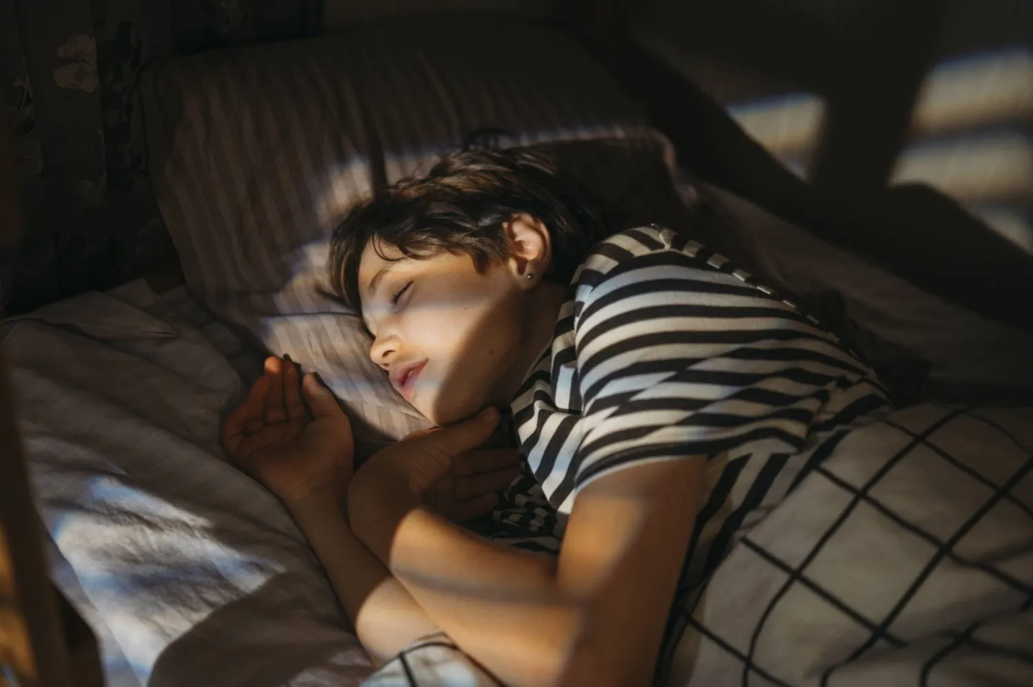 بخاخ الأنف الملحي يعالج اضطرابات التنفس في أثناء النوم لدى الأطفال