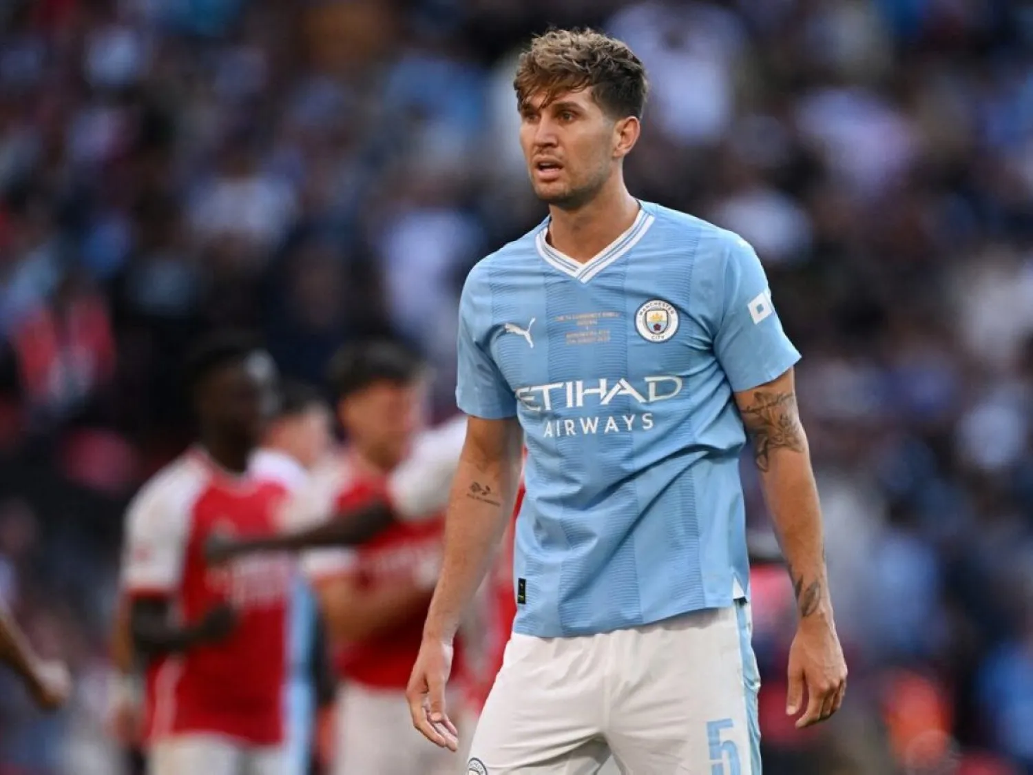 المدافع الإنجليزي الدولي جون ستونز (رويترز)