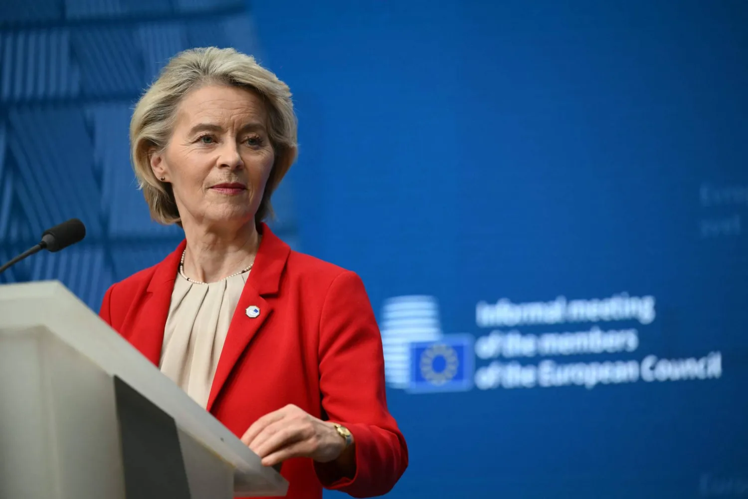 (FILES) European Commission President Ursula von der Leyen delivers a speech in Brussels, on January 22, 2026. (Photo by NICOLAS TUCAT / AFP)