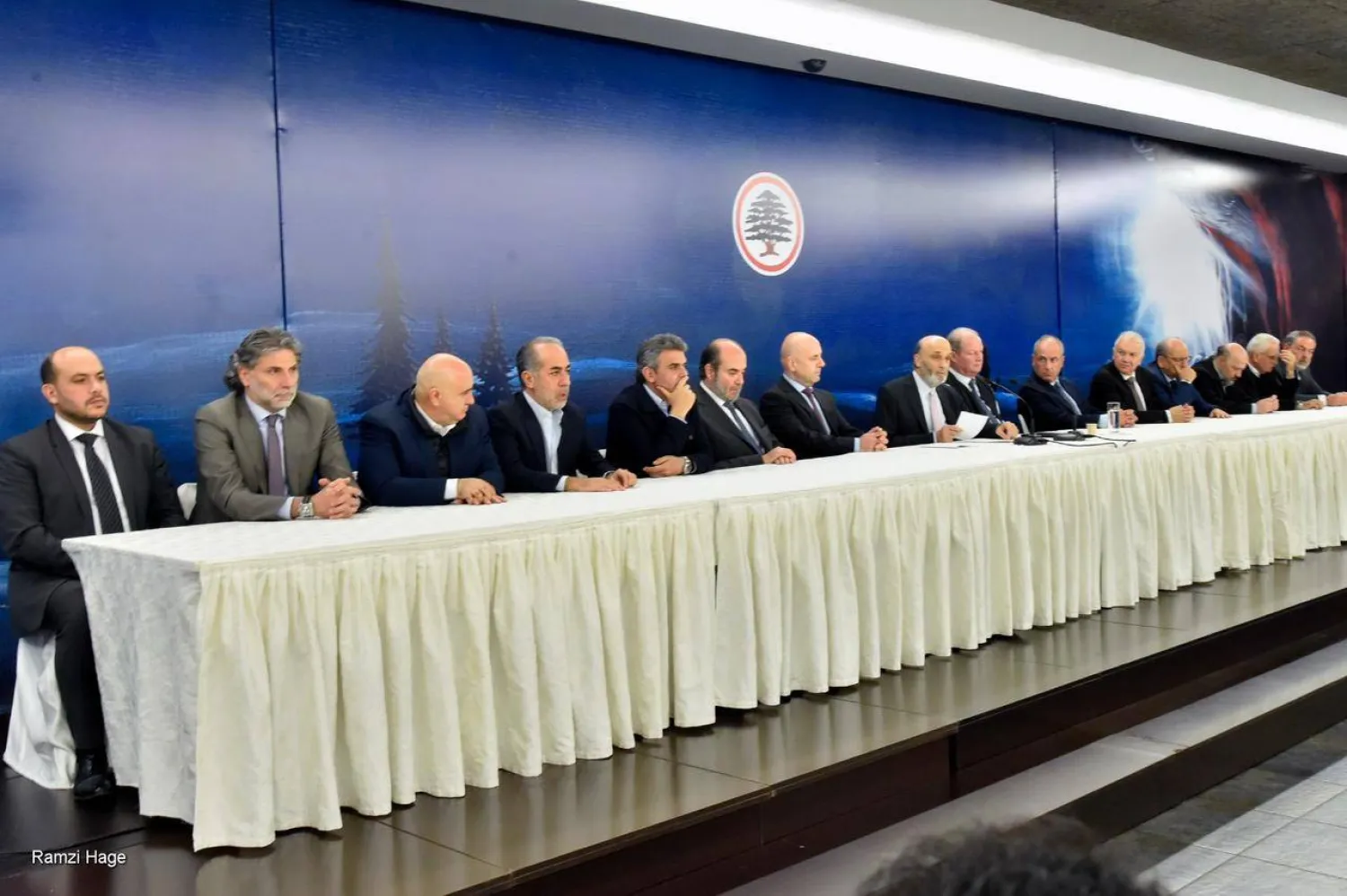 رئيس حزب «القوات اللبنانية» يترأس اجتماعاً لتكتل «الجمهورية القوية» في معراب (أرشيفية - إعلام القوات)