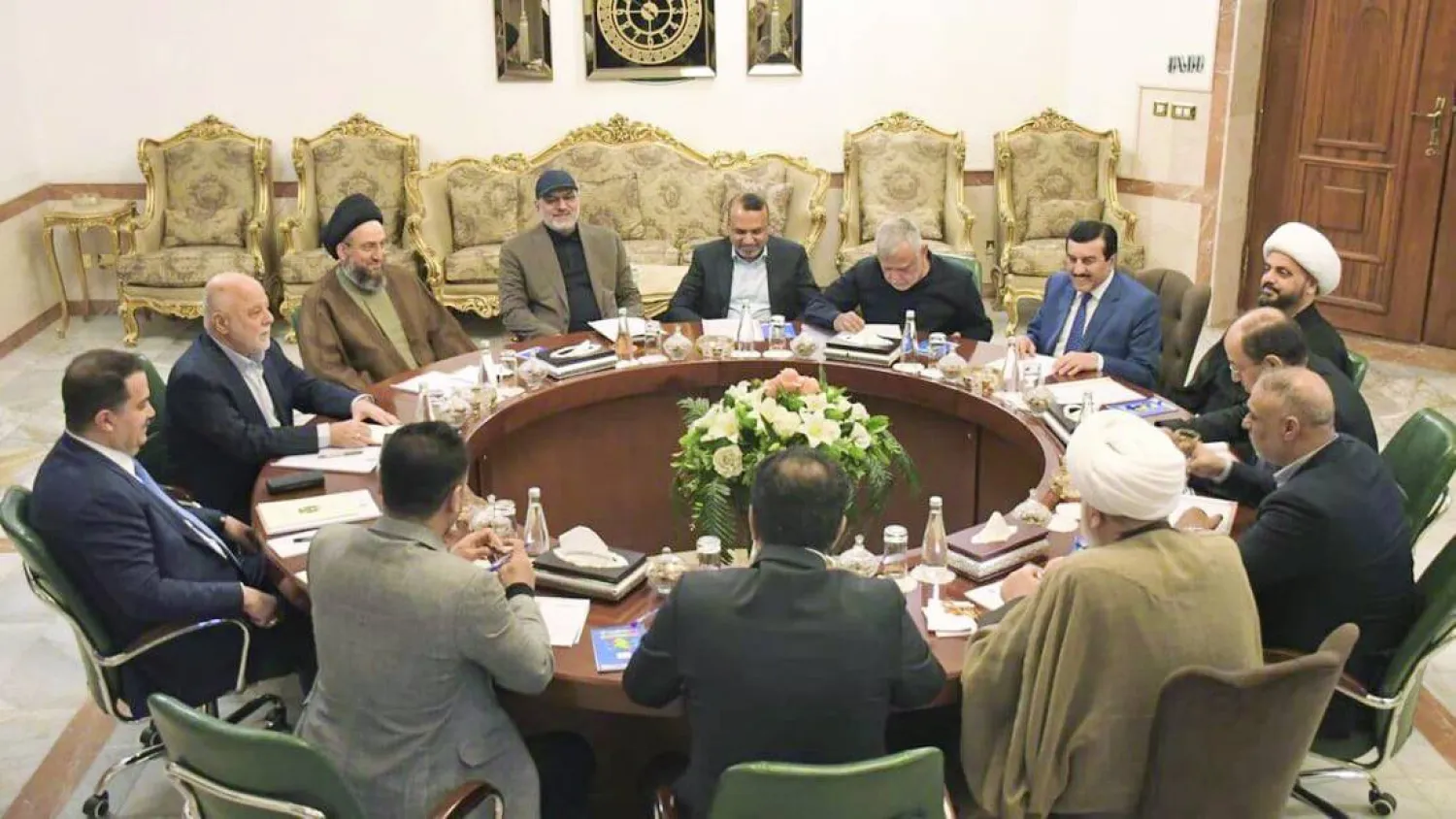 قادة أحزاب «الإطار التنسيقي» خلال أحد اجتماعاتهم الدورية في بغداد (واع)