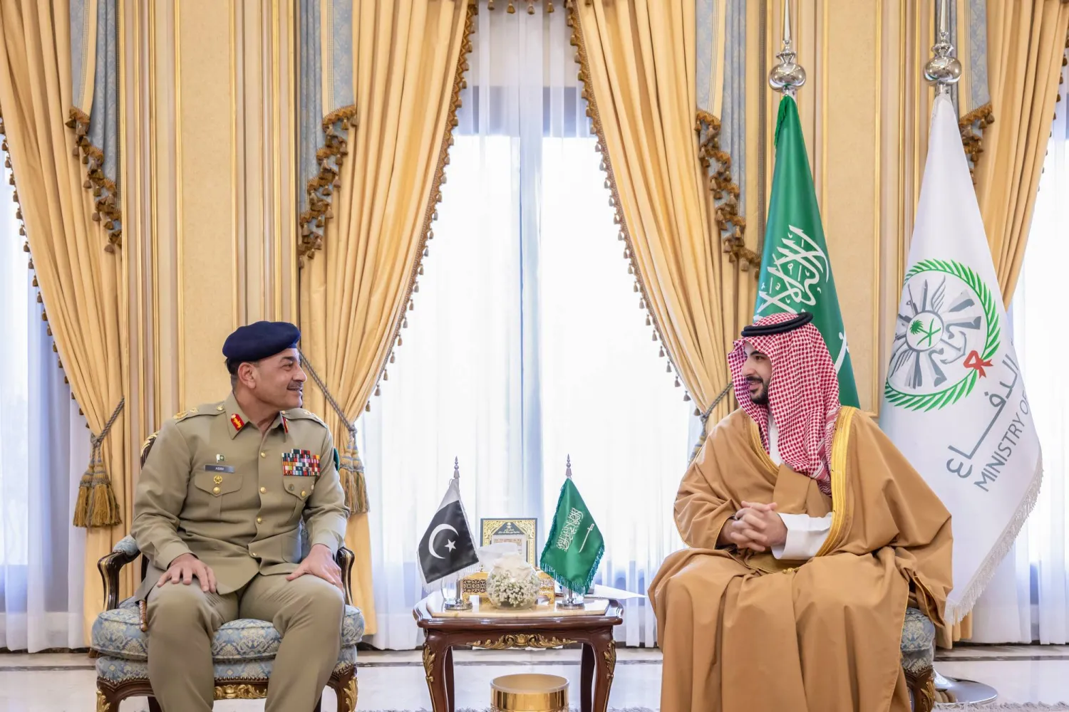 Saudi Defense Minister Prince Khalid bin Salman and Pakistan's Chief of Army Staff and Chief of Defense Forces Field Marshal Asim Munir meet in Riyadh on Thursday. (Saudi Ministry of Defense)