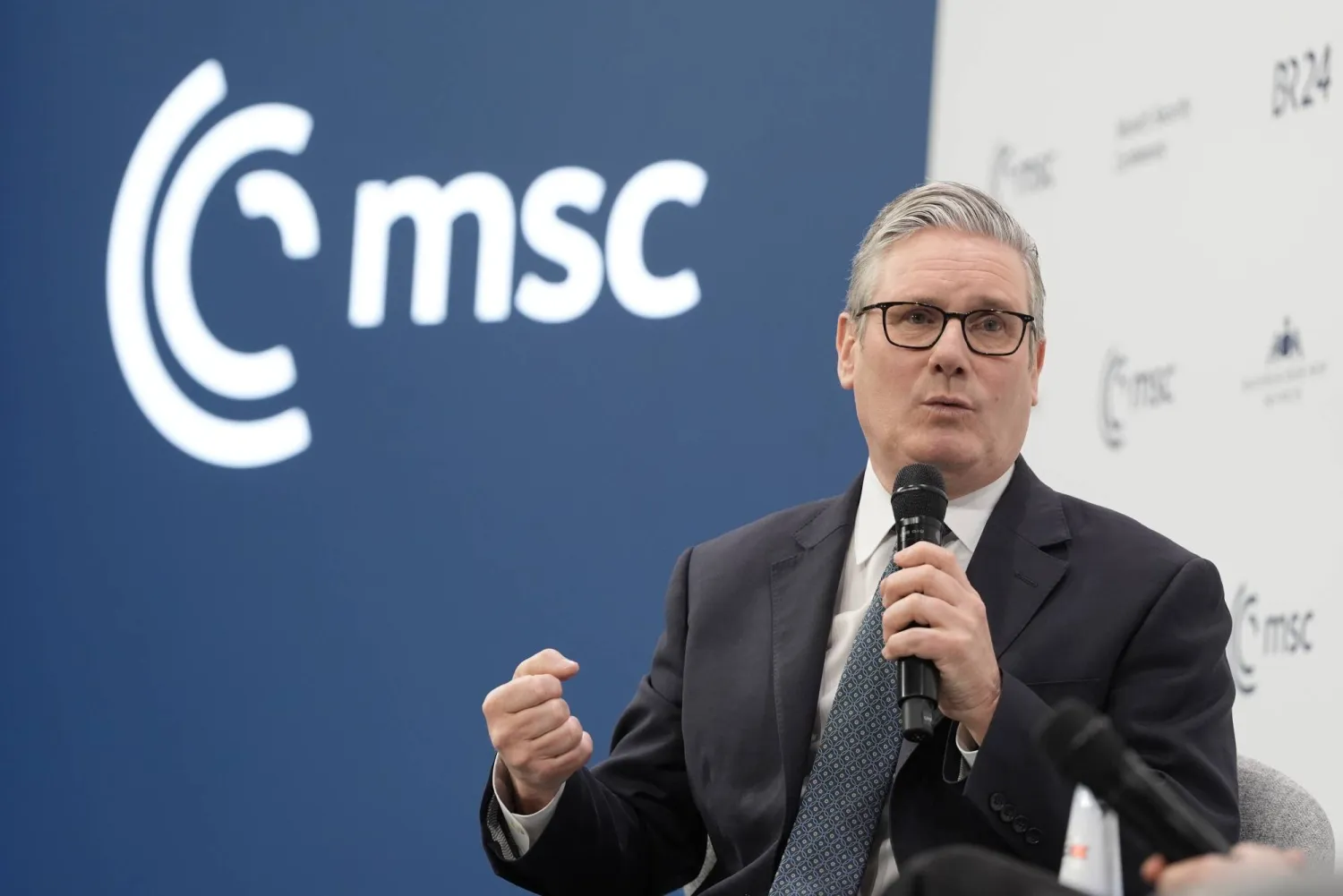 رئيس وزراء بريطانيا كير ستارمر من «مؤتمر ميونيخ للأمن» (أ.ب)