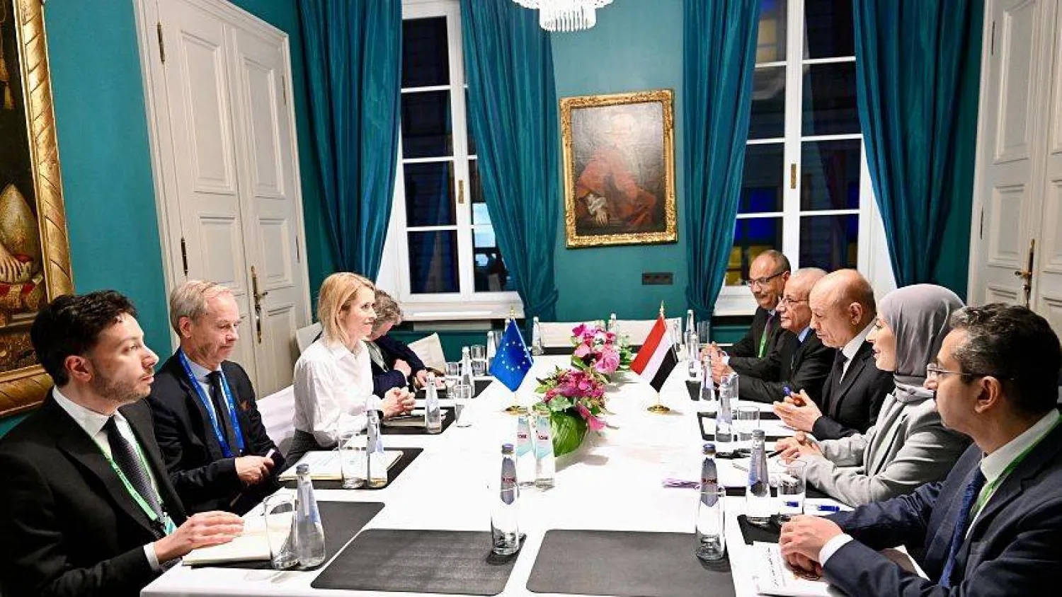 Al-Alimi meets with European Union foreign policy chief Kaja Kallas on the sidelines of the Munich Security Conference. (Saba)