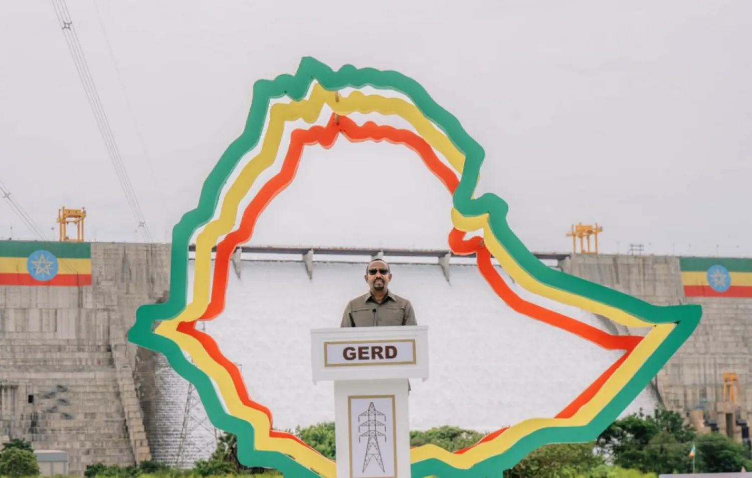 رئيس الوزراء الإثيوبي آبي أحمد خلال افتتاح «سد النهضة» في سبتمبر الماضي (حسابه على إكس)