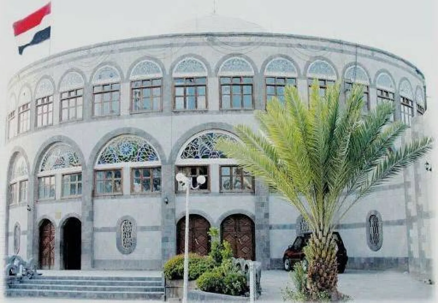 مبنى وزارة العدل الخاضع لسيطرة جماعة الحوثيين في صنعاء (فيسبوك)
