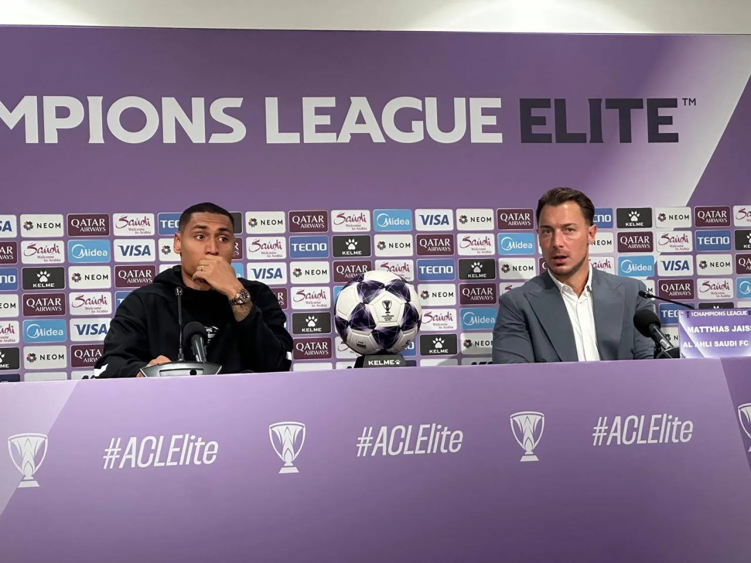 ماتياس يايسله مدرب الأهلي (الشرق الأوسط)