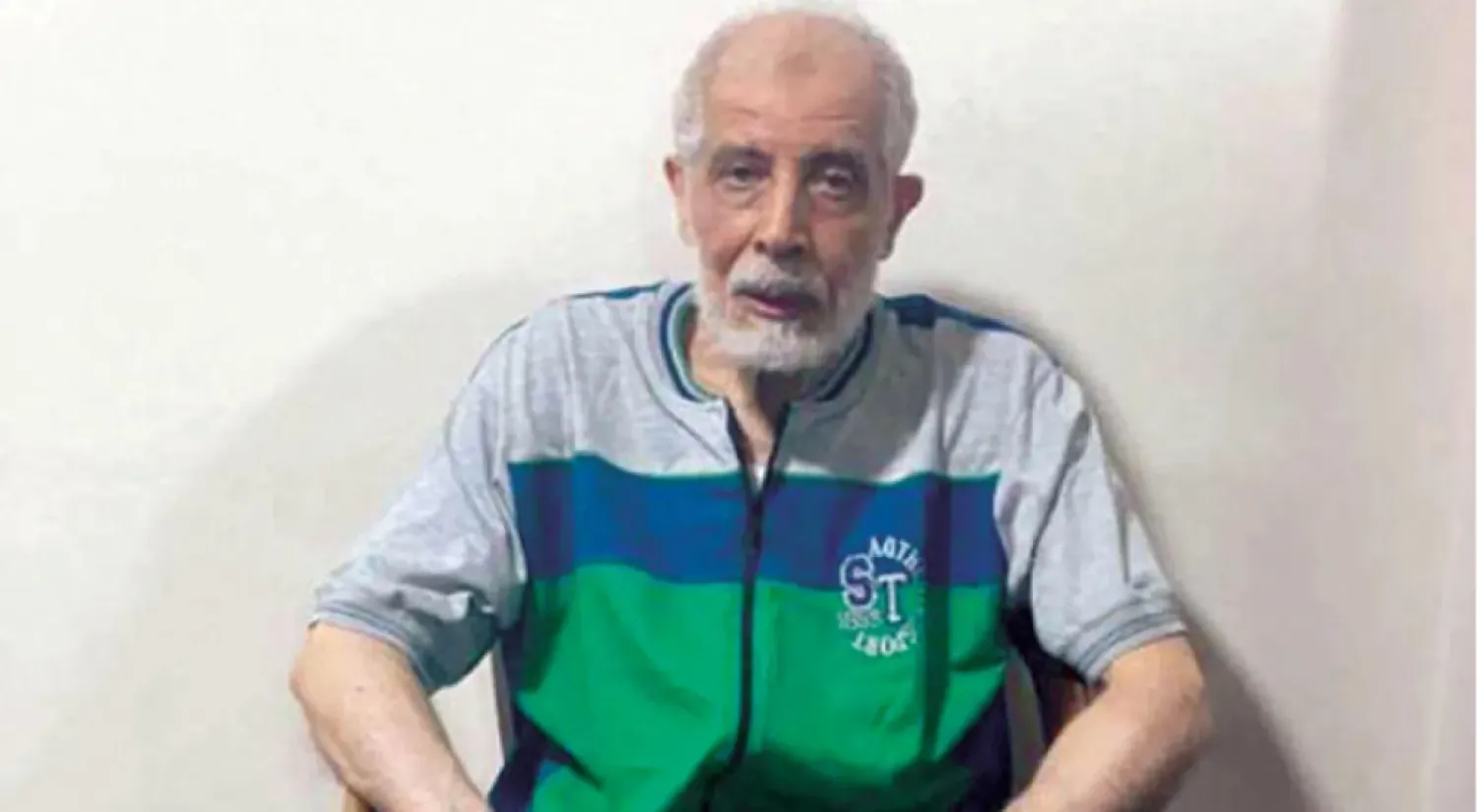 صورة لمحمود عزت من الصفحة الرسمية لوزارة الداخلية المصرية عقب القبض عليه في أغسطس 2020