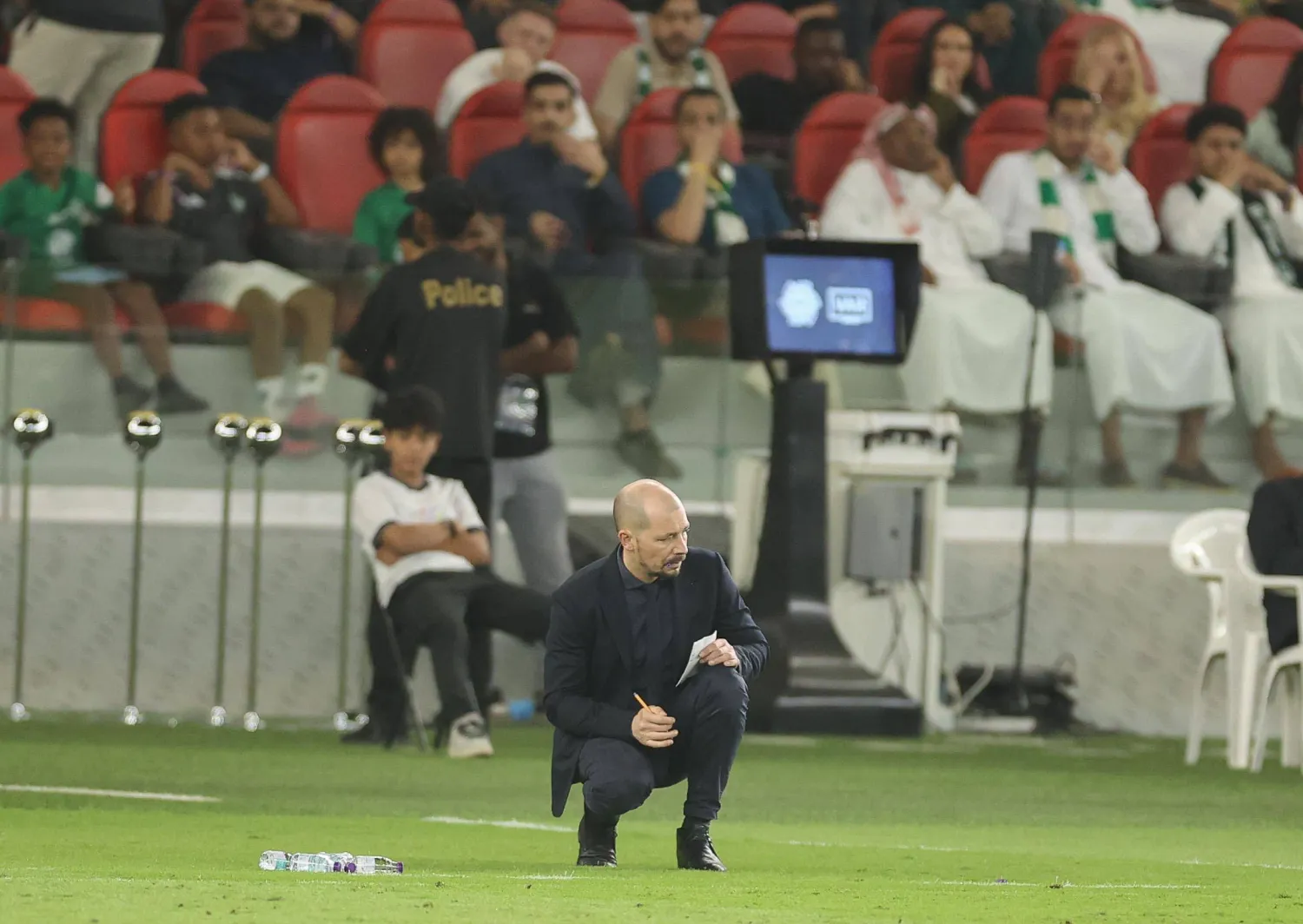 نيستور إل مايسترو، مدرب فريق النجمة (تصوير: عدنان مهدلي) 