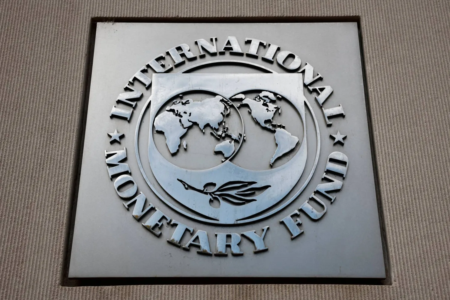 FILE PHOTO: A view of the International Monetary Fund (IMF) logo at its headquarters in Washington, D.C., US, November 24, 2024. REUTERS/Benoit Tessier//File Photo