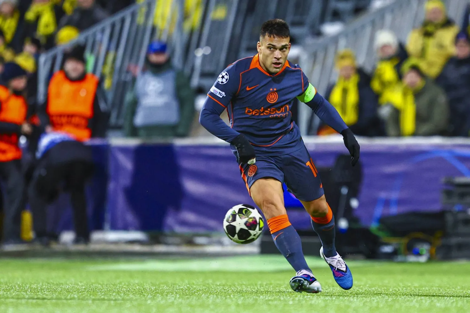 الأرجنتيني لاوتارو مارتينيز يغيب عن إنتر للإصابة (إ.ب.أ)