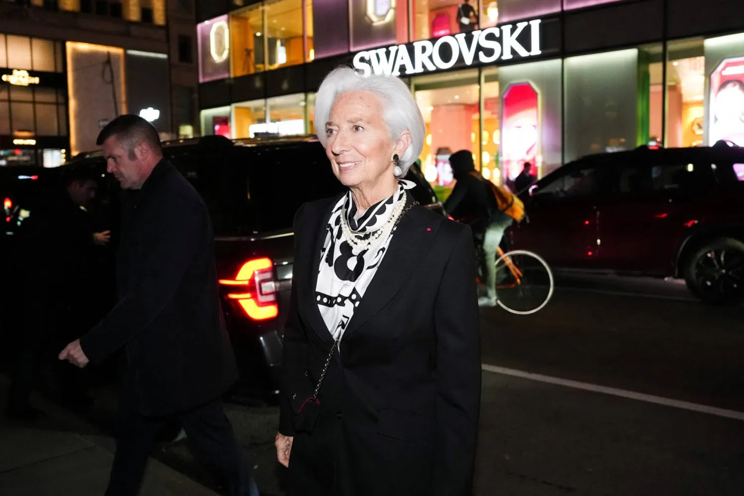 كريستين لاغارد تصل إلى حفل توزيع جوائز وولفغانغ فريدمان في نيويورك - 19 فبراير 2026 (رويترز)