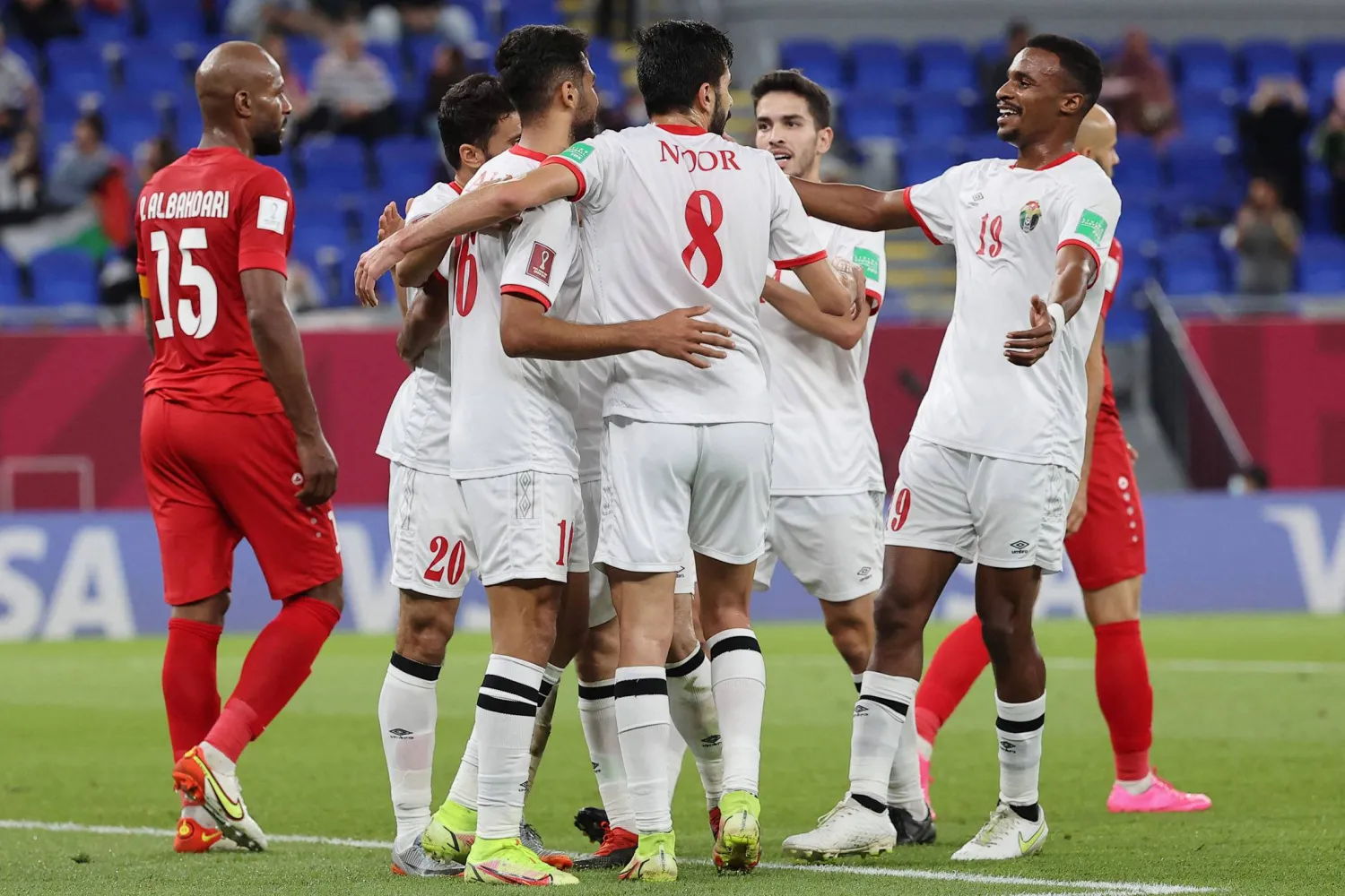 لاعبو الأردن خلال مشاركة دولية سابقة (أ.ف.ب)