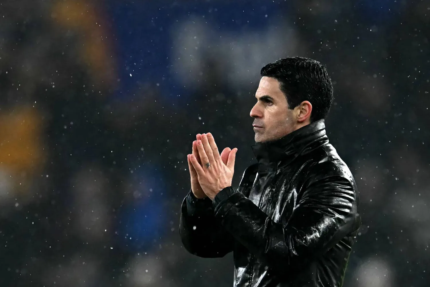 Arsenal's Spanish manager Mikel Arteta applauds the fans following the English Premier League football match between Wolverhampton Wanderers and Arsenal at the Molineux stadium in Wolverhampton, central England on February 18, 2026. (AFP)