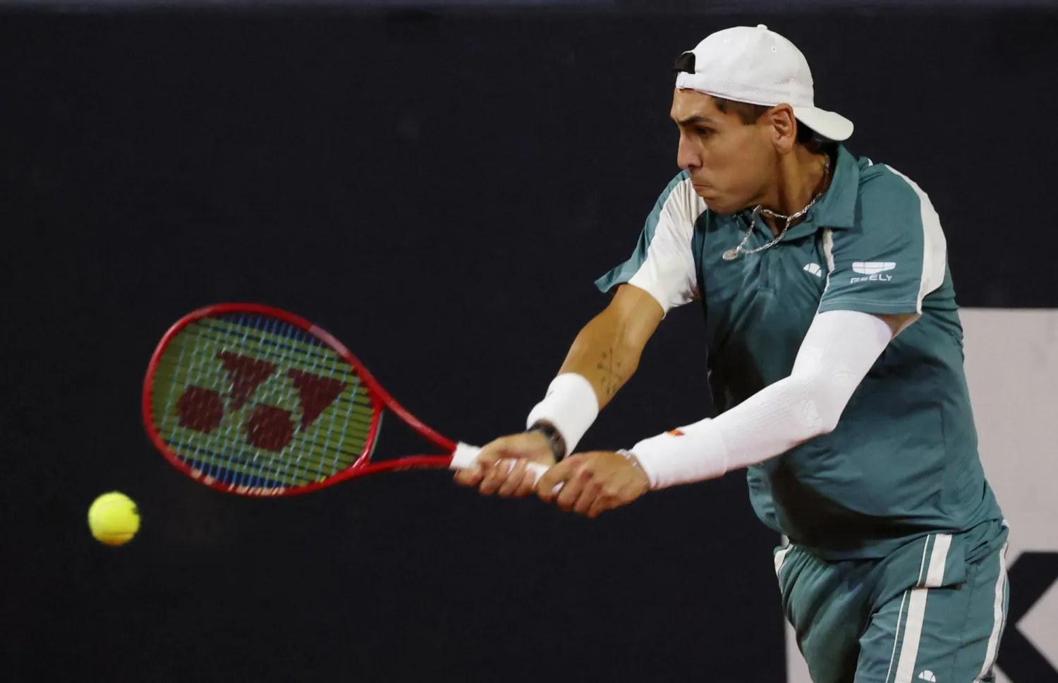 التشيلي أليخاندرو تابيلو يتألق في ريو دي جانيرو (رويترز)