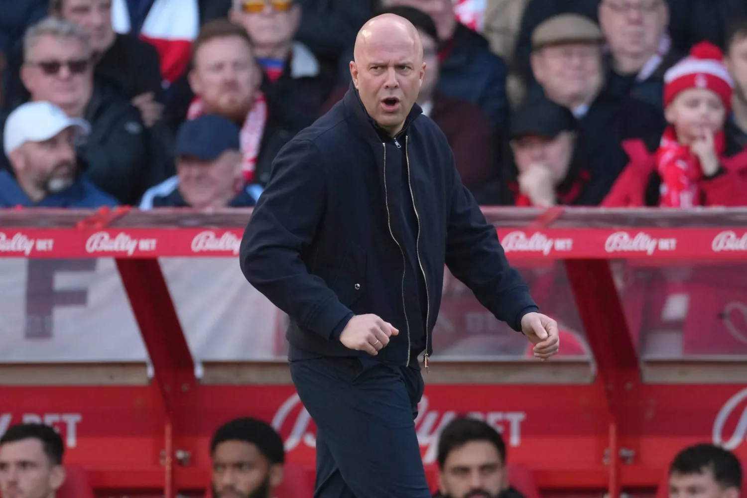 آرني سلوت المدير الفني لفريق ليفربول (أ.ب)