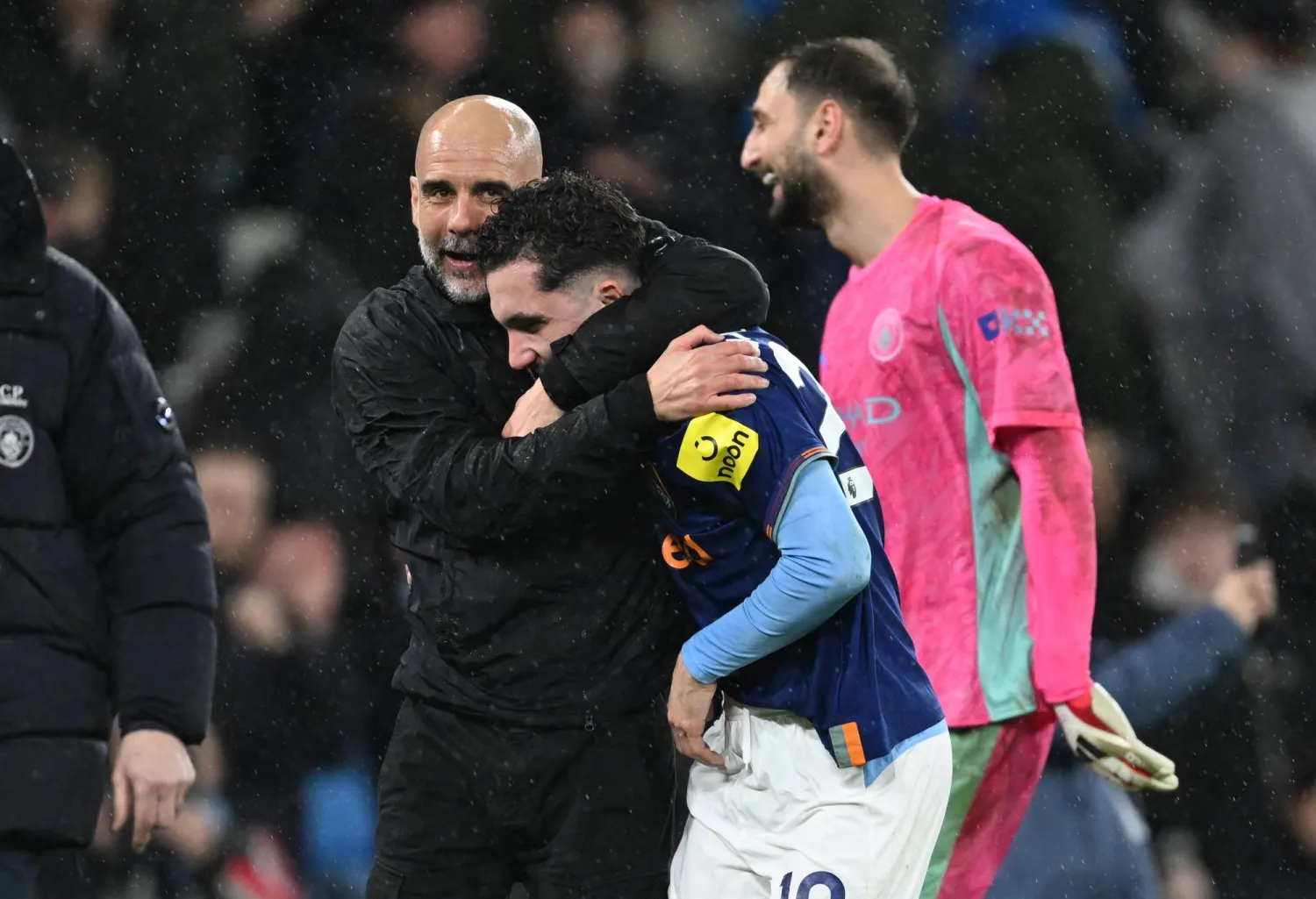 أبرز ملامح هجوم مانشستر سيتي هذا الموسم يتمثل في قدرته على التحول بين اللعب الضيق والعريض (إ.ب.أ)