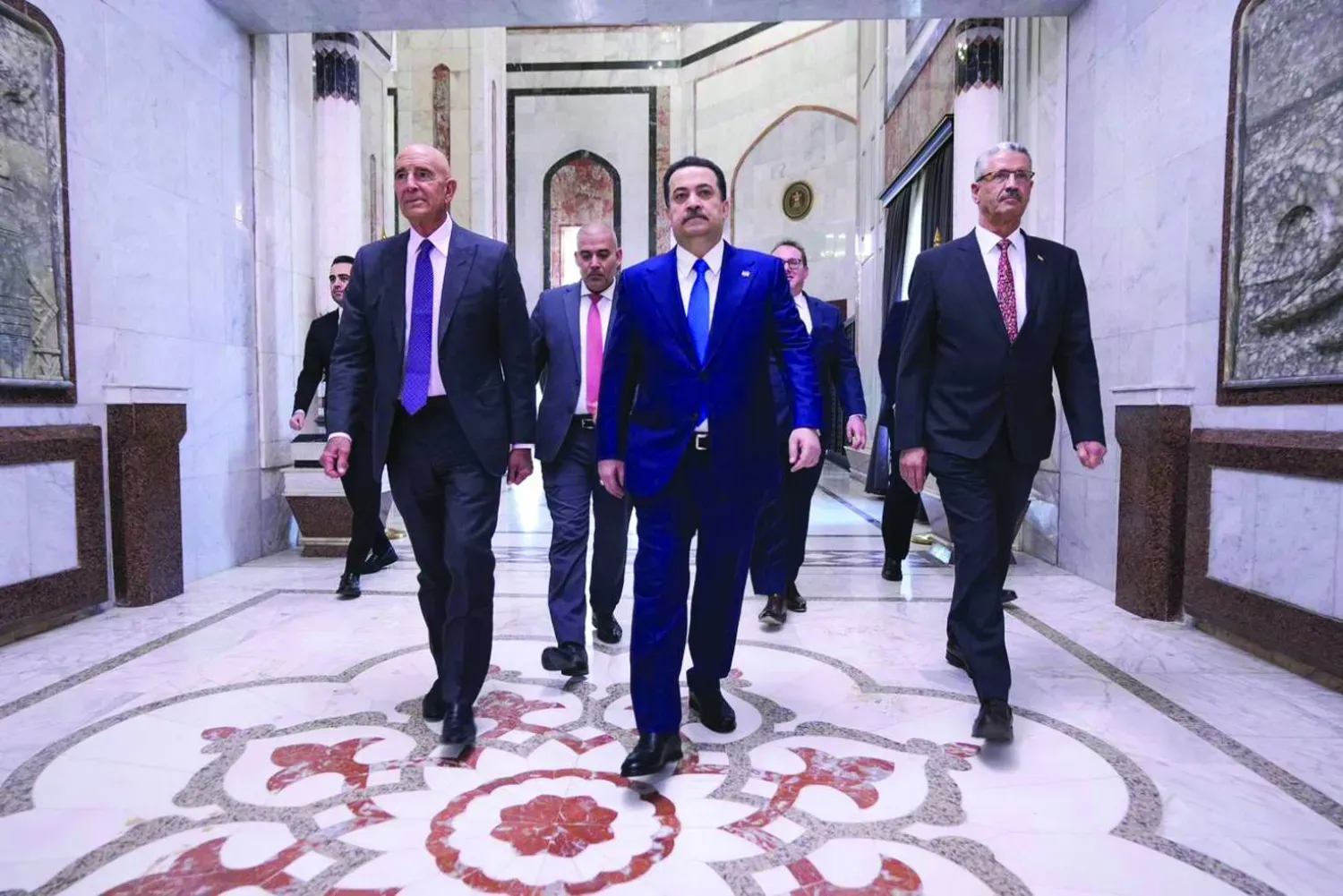 ABD Özel Temsilcisi Barrack ve Irak Başbakanı Sudani (Irak Başbakanlık Ofisi)