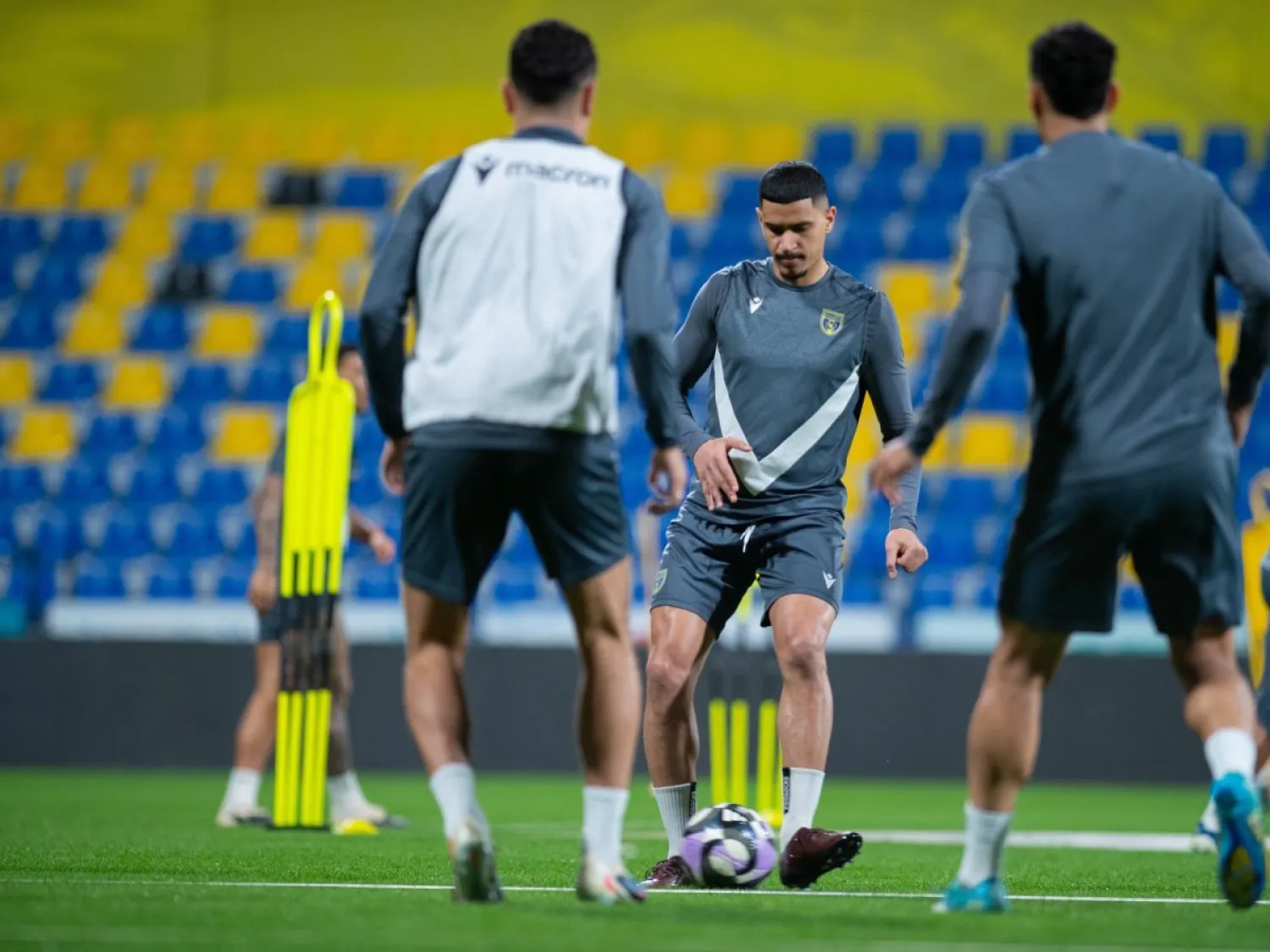 التعاون يأمل في استعادة نغمة الانتصارات (نادي التعاون)