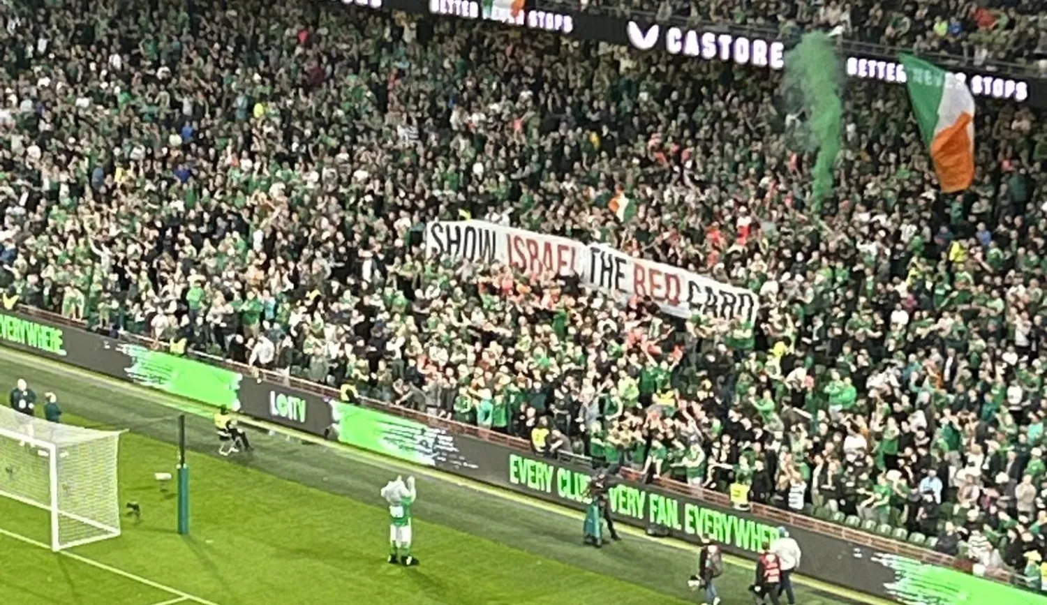 الجماهير الآيرلندية ترفض استضافة منتخب إسرائيل على أرضها (الشرق الأوسط)