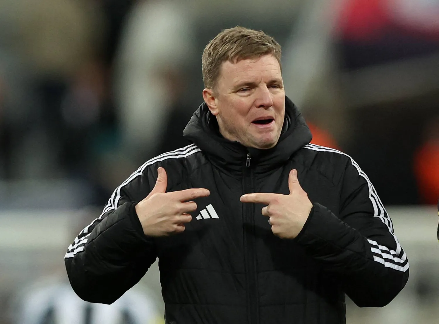 مدرب «نيوكاسل» إيدي هاو (رويترز)