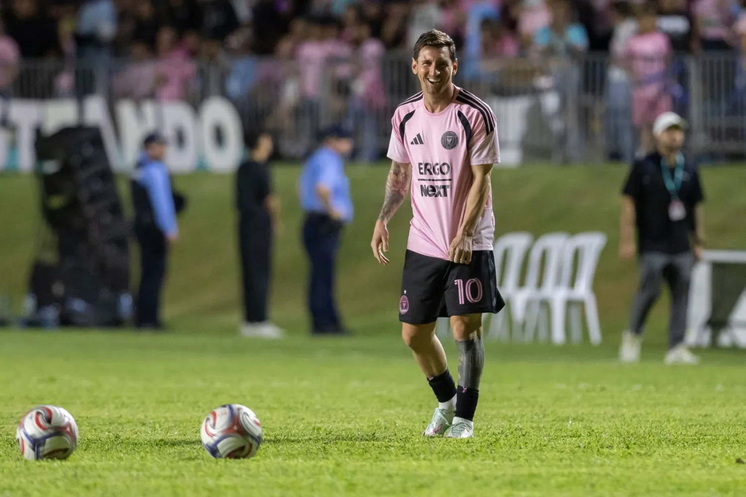 Inter Miami's Lionel Messi warms up before an international friendly soccer match against Ecuador's Independiente del Valle in Bayamon, Puerto Rico, Thursday, Feb. 26, 2026. (AP Photo/Alejandro Granadillo)